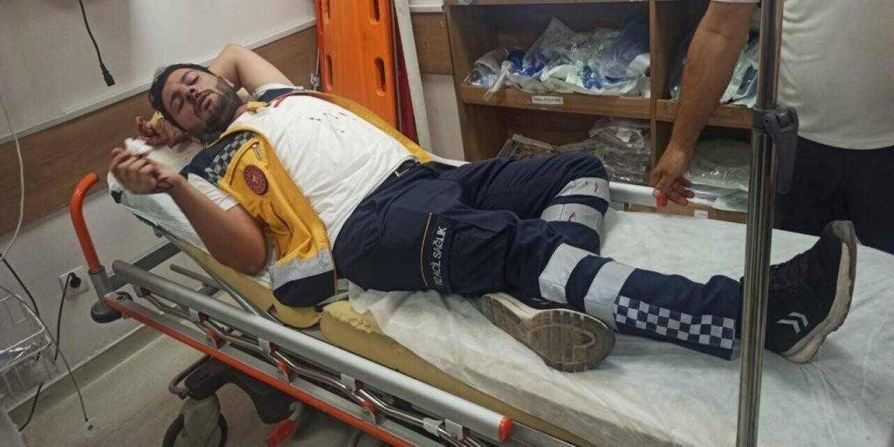 Şanlıurfa’da yol tartışmasında ambulans şoförünün burnu kırıldı