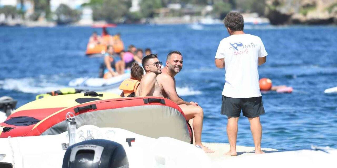 Şentürk ailesi tatilde