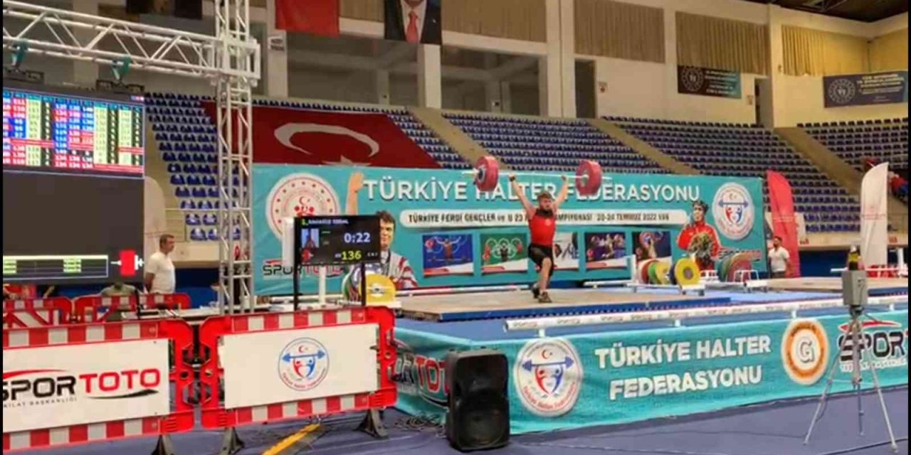 Bilecikli milli sporcu Bahadır Erdal Türkiye 2’nci oldu