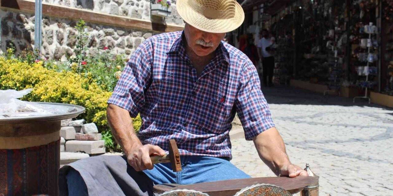 Ankara Kalesi, ziyaretçi akınına uğruyor