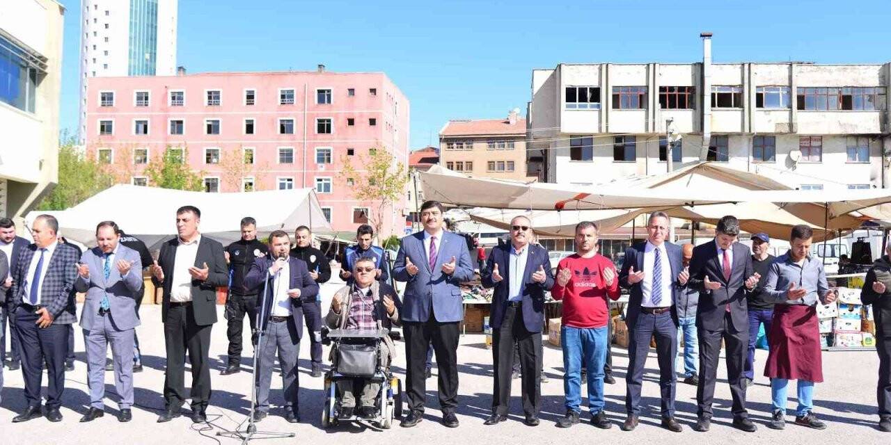 Kahramankazan’ın salı pazarı ahilik geleneklerine göre açılıyor