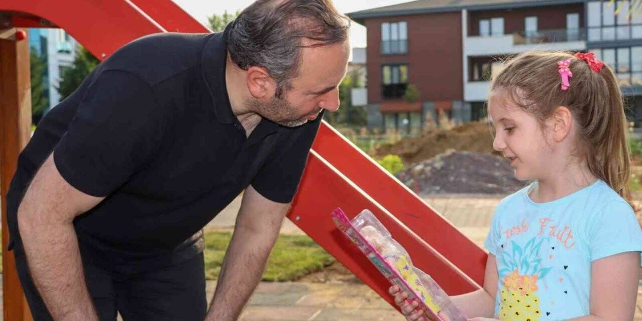 Yalova Belediyesi 6 adet çocuk parkı yapıyor