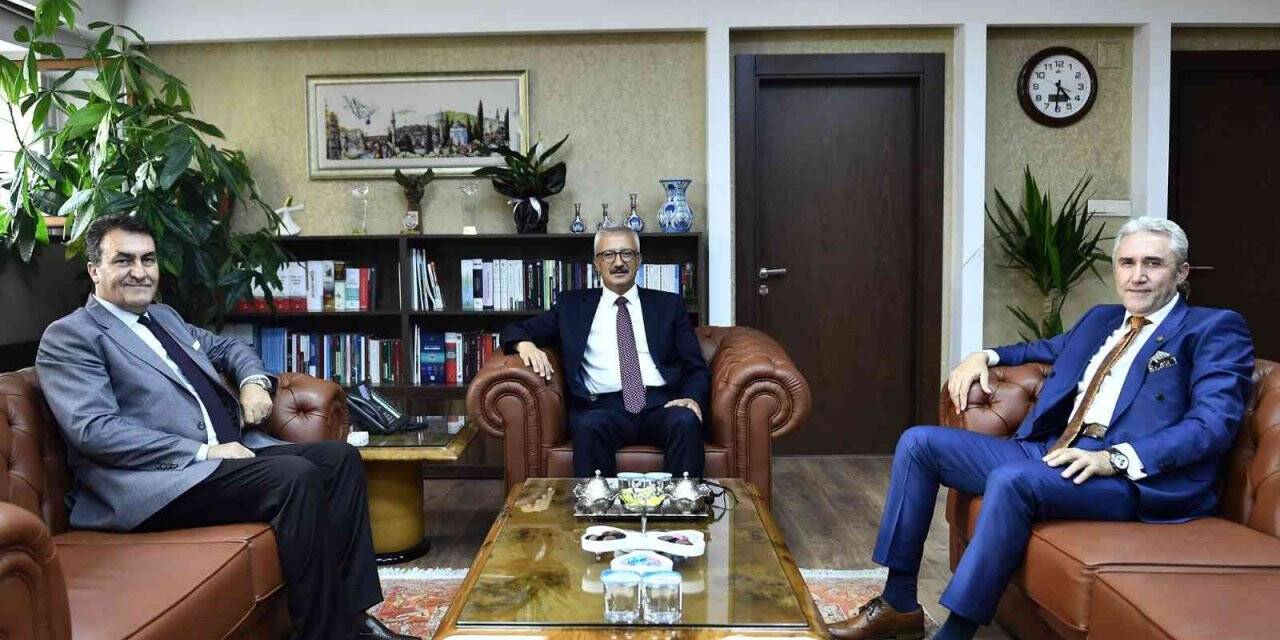 Dündar’dan Başsavcı Solmaz’a hayırlı olsun ziyareti