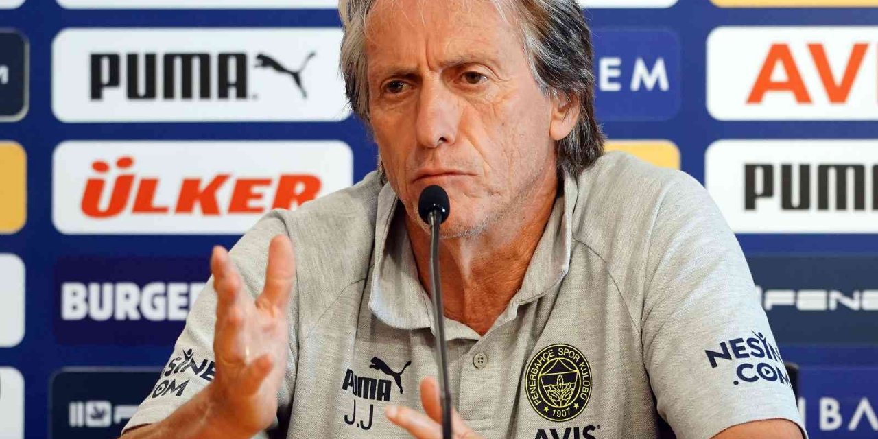 Jorge Jesus: “Umarım turu geçen taraf oluruz”