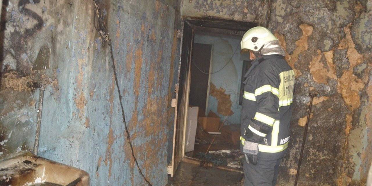 Besni’de boş evde yangın çıktı