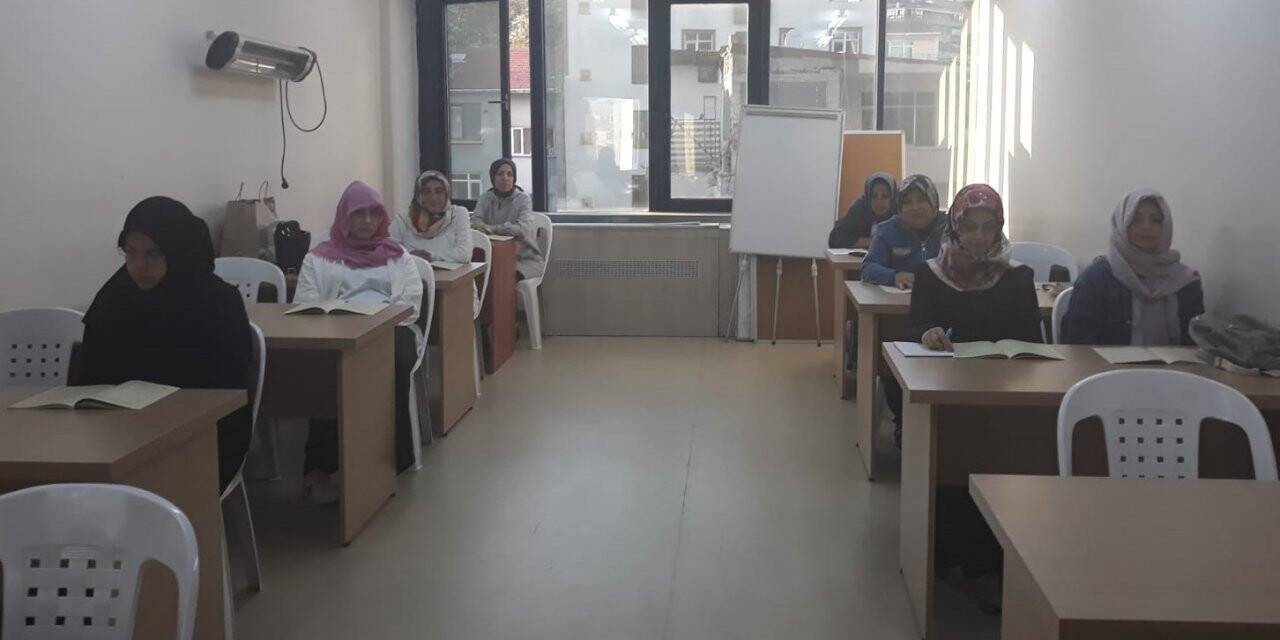 Vatandaştan İZMEK kursuna yoğun ilgi