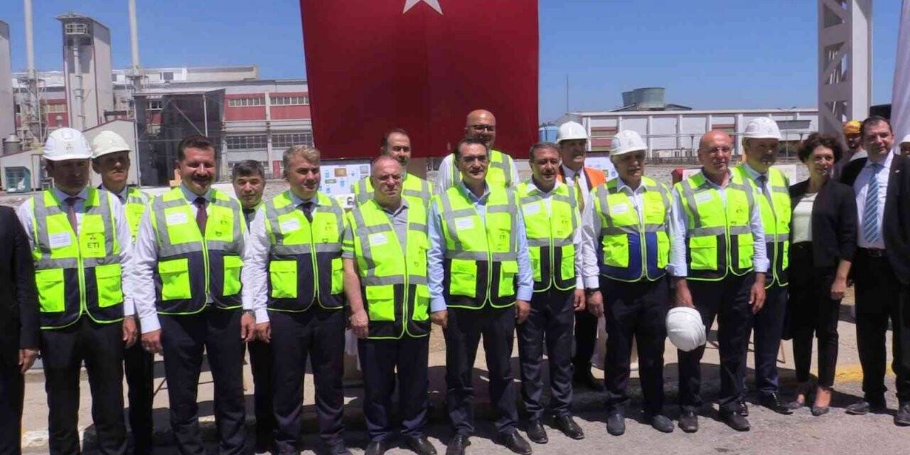 Bakan Dönmez: “Hiçbir bor ürününü cevher olarak satmıyoruz”