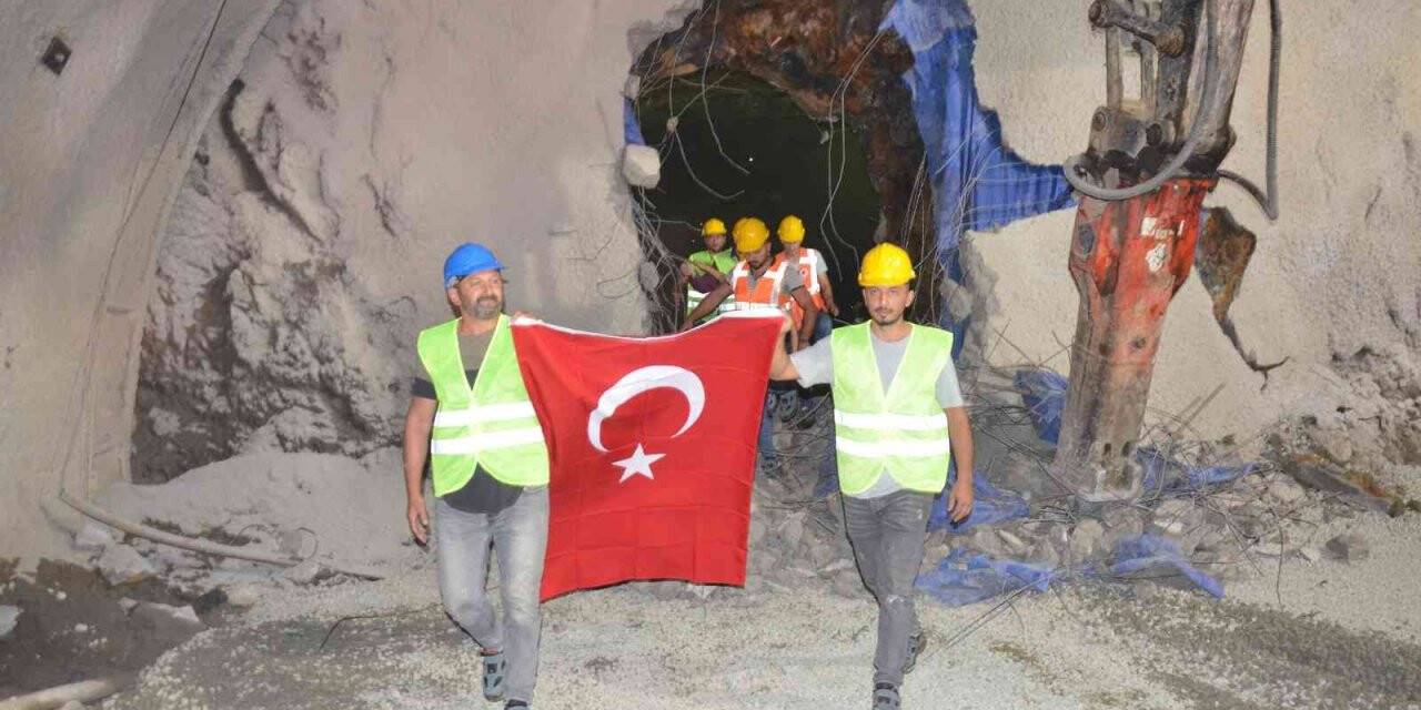 6,2 milyar TL’lik yol projesinin tünelinde ışık göründü