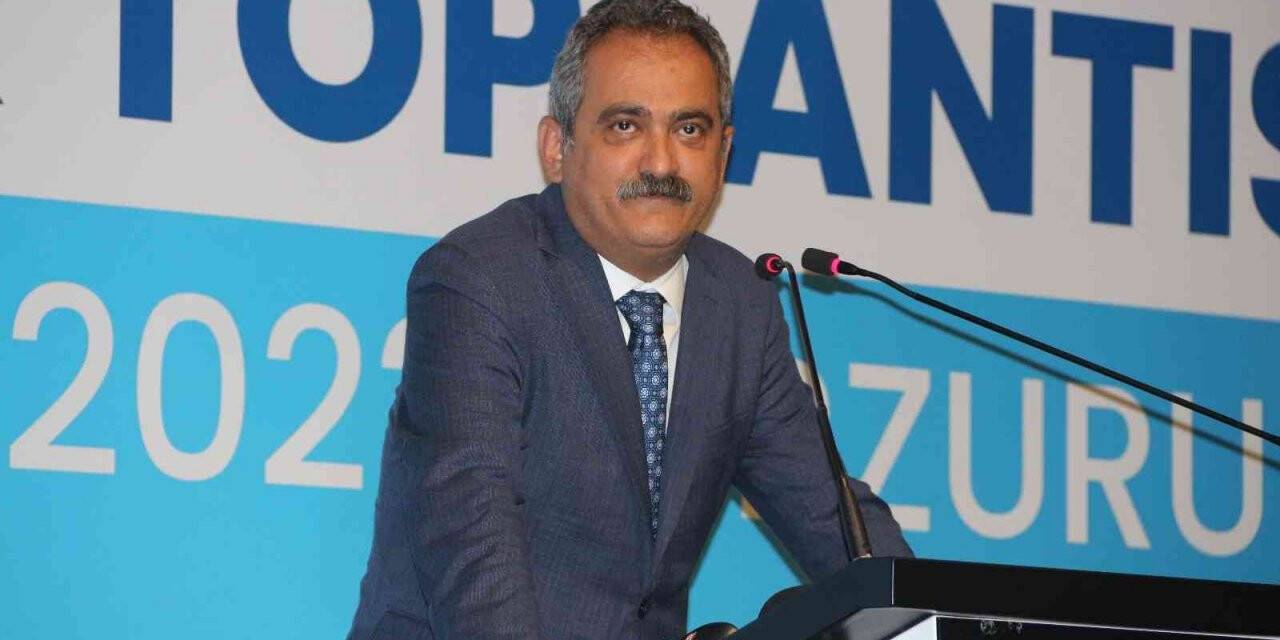 Bakan Özer: “Erzurum’daki 278 milyonluk Milli Eğitim Bakanlığı yatırımını 888 milyona çıkarmış bulunuyoruz”