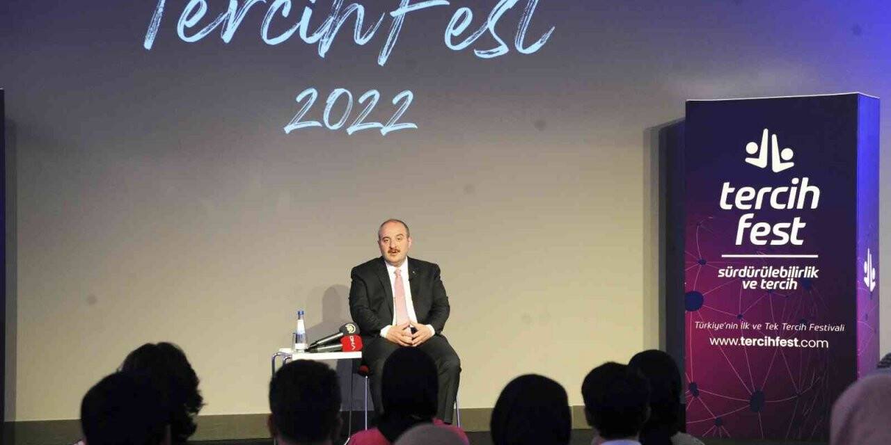 Bakan Varank, üniversite tercihi yapacak öğrencilerle bir araya geldi