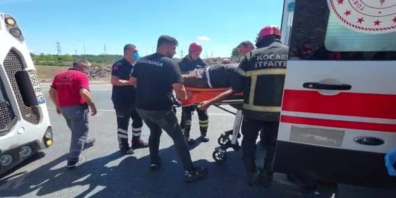 Kuzey Marmara Otoyolu’nda devrilen kamyonun sürücüsü ağır yaralandı