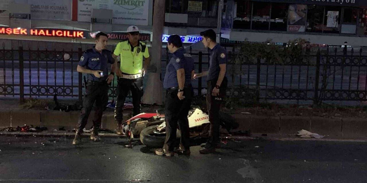 Fatih’te otomobille motosiklet çarpıştı: 1 ölü, 1 yaralı