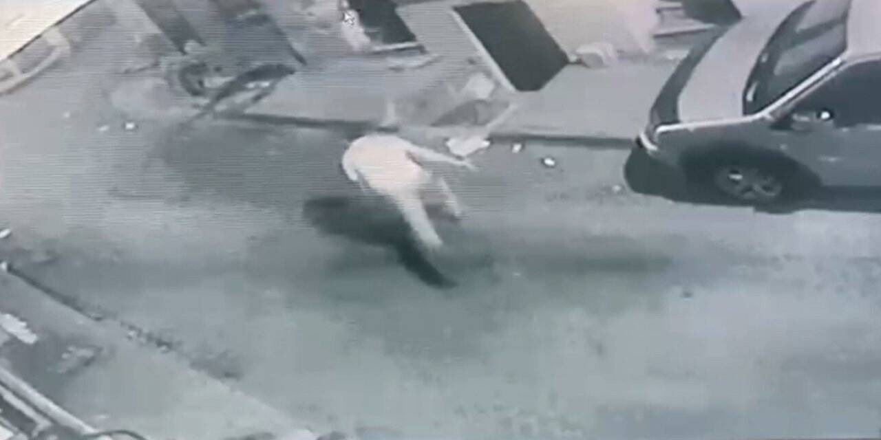 İstanbul’da dehşet anları kamerada: Önce vurdular sonra kavga edip kaçtılar