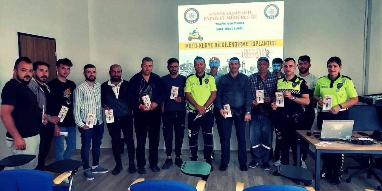 Polisten motokuryelere güvenli sürüş eğitimi