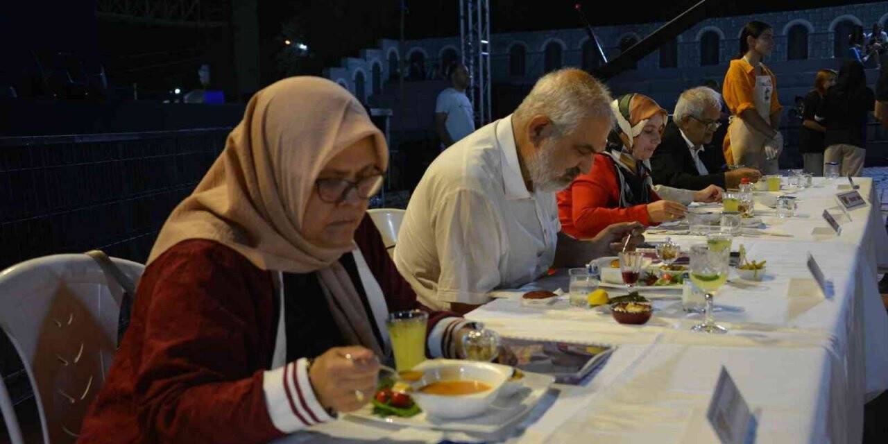 Gediz’de Tarhana Pişirme Yarışması