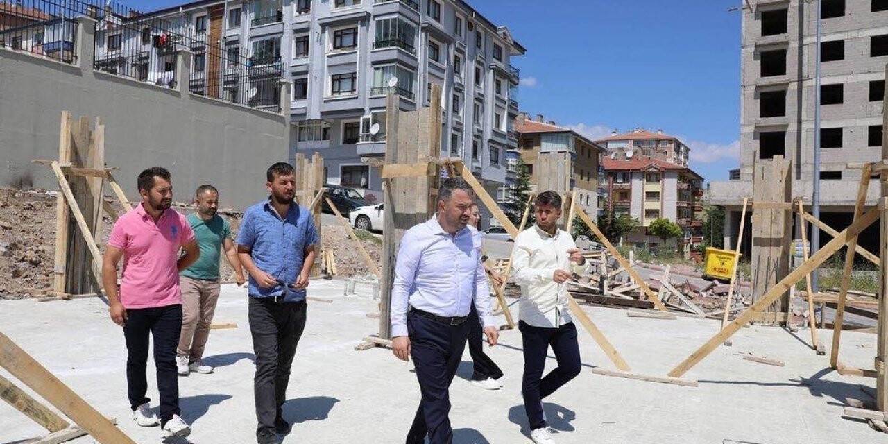 Pursaklar’da Ayyıldız Millet Kıraathanesi’nin yapımı devam ediyor