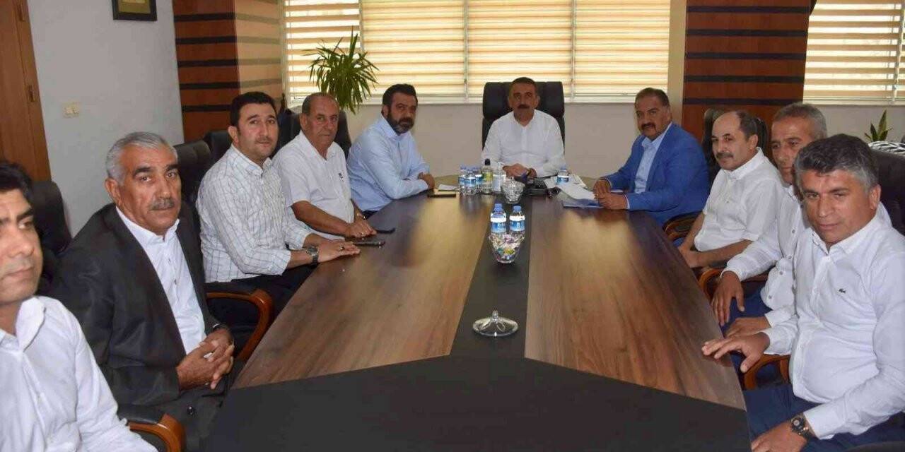 Siirt’te muhtarlar sorun ve taleplerini dile getirdi