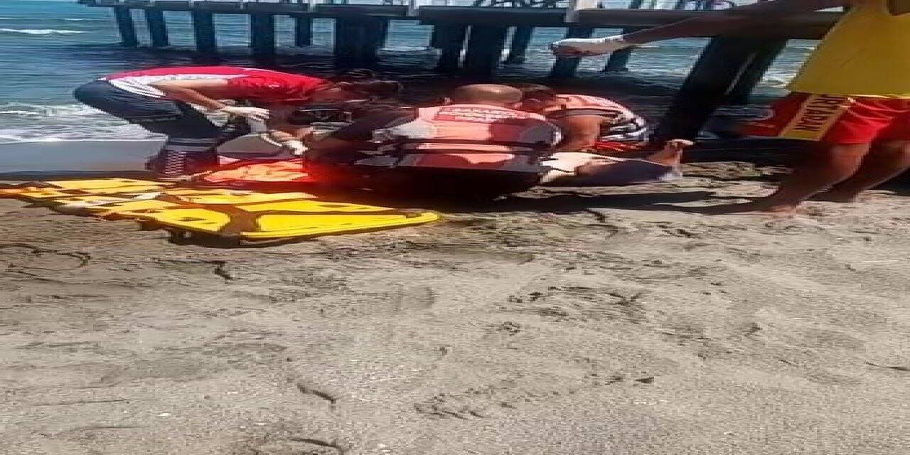 Derin sandığı iskeleden atlayınca olanlar oldu