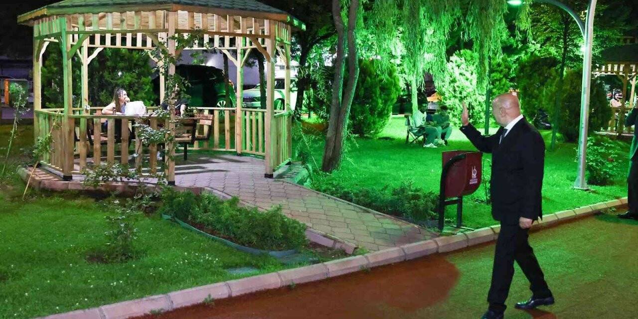 Yaz akşamlarının vazgeçilmezi Atatürk Botanik Bahçesi