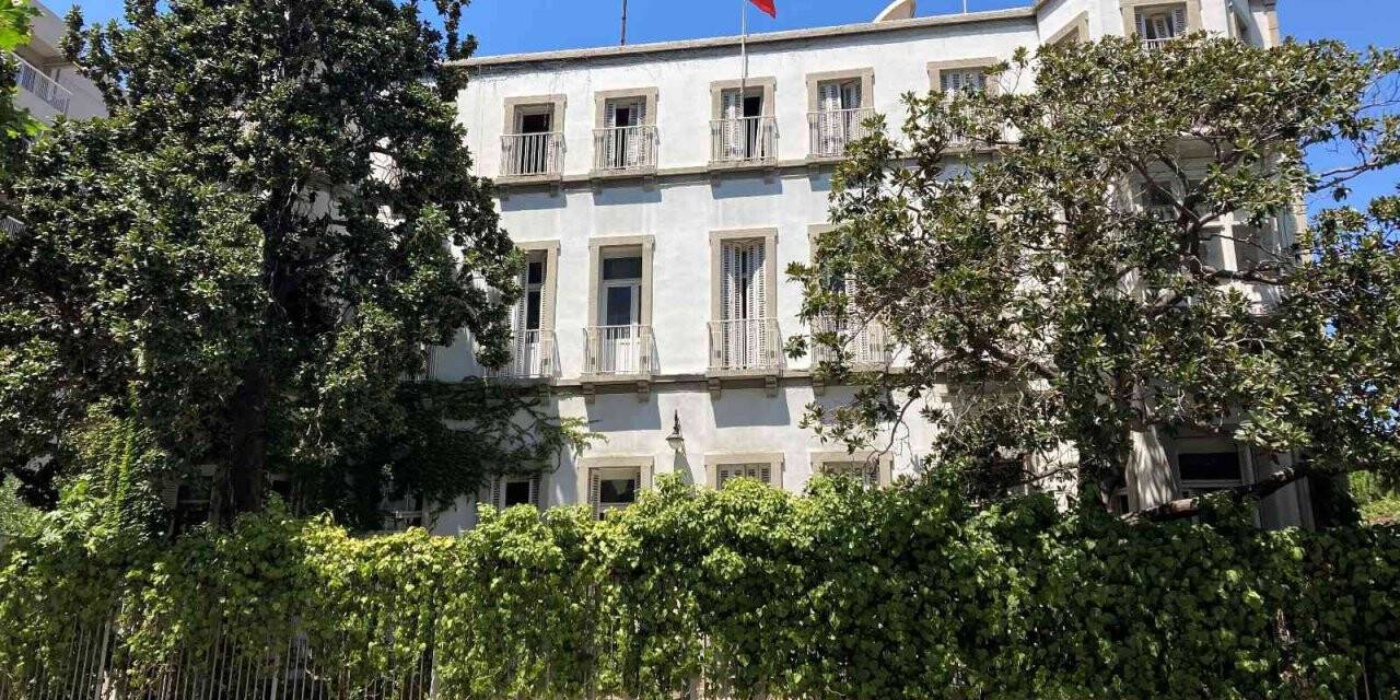 İzmir’in tarihi valilik konağı, restore edilip Valilik Konağı olarak kullanılacak