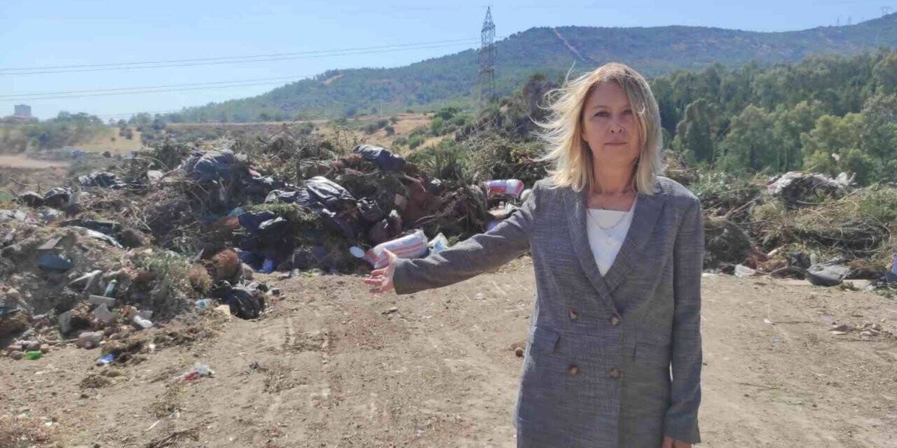 Karşıyaka Belediyesi, sanayi esnafını çöp içinde bıraktı