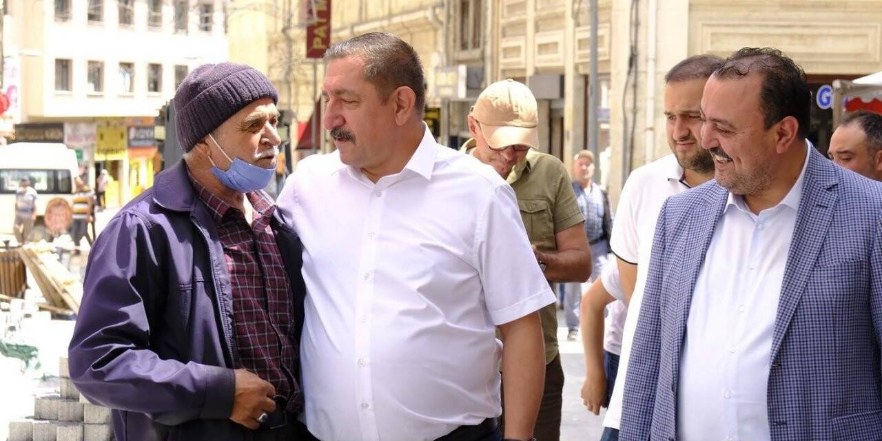 Başkan Vidinlioğlu; "Hem alt yapı hem üst yapı çalışmalarımız tüm hızıyla sürüyor"