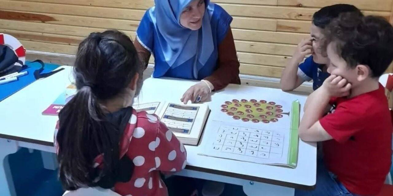 Sincan Belediyesi Bebek Kütüphanesi’nde yaz dolu dolu geçiyor