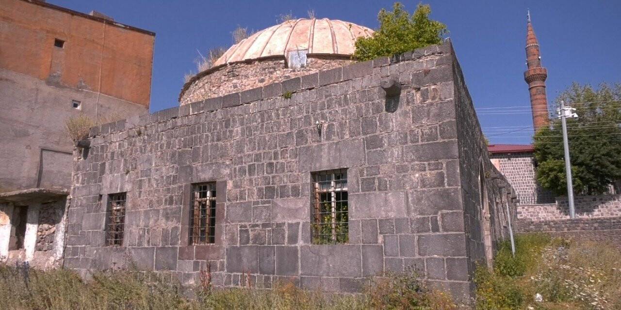 Tarihi Mazlum Ağa Hamam yıkılıyor