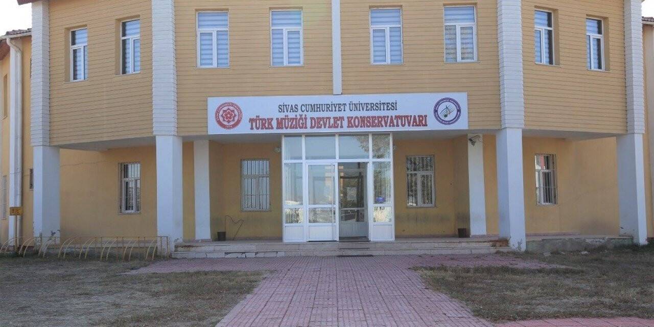 12 yıl sonra öğrencilerine kavuşuyor