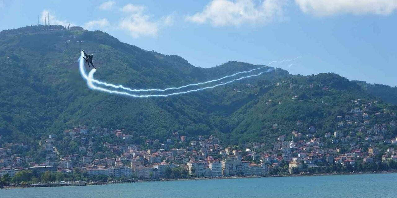 SOLOTÜRK’ün prova uçuşu nefes kesti