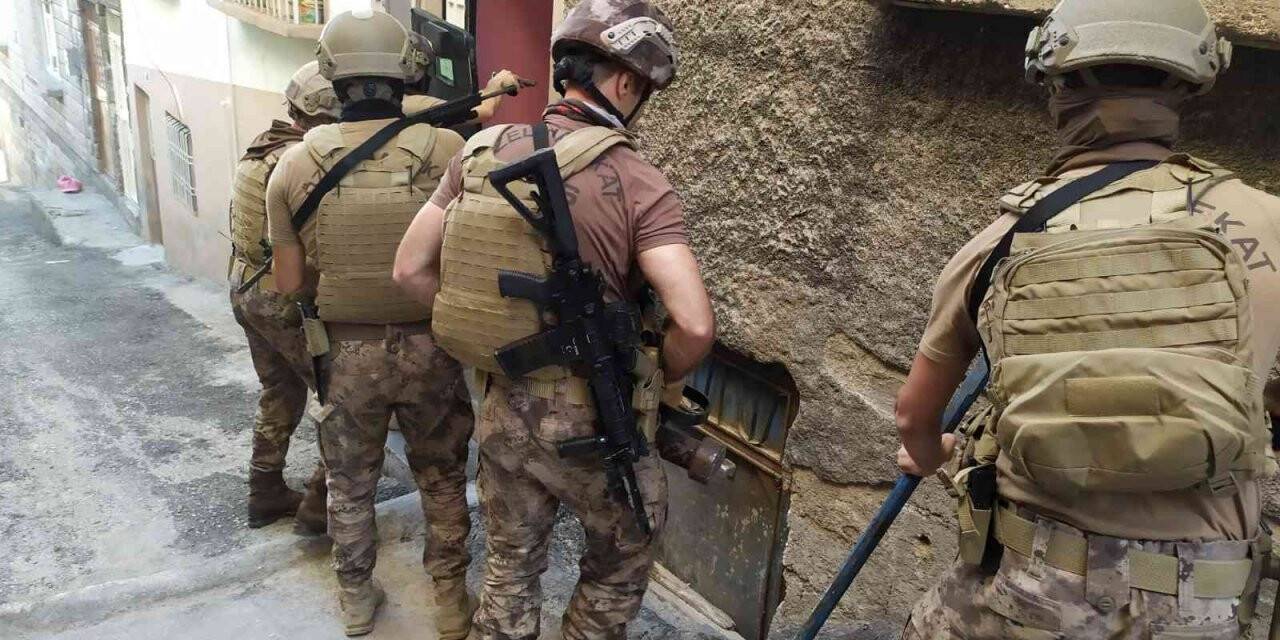 Gaziantep’te 18 ikamete yönelik şok uyuşturucu operasyonu