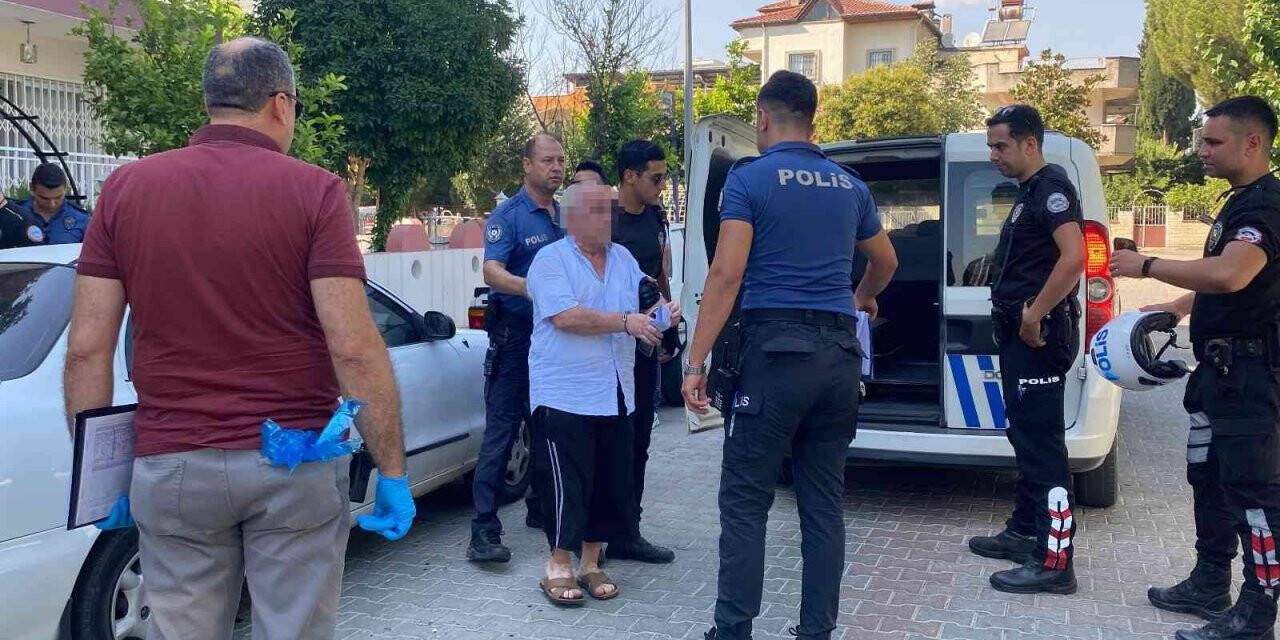 Tartıştığı üvey oğlunu bıçakla yaraladı