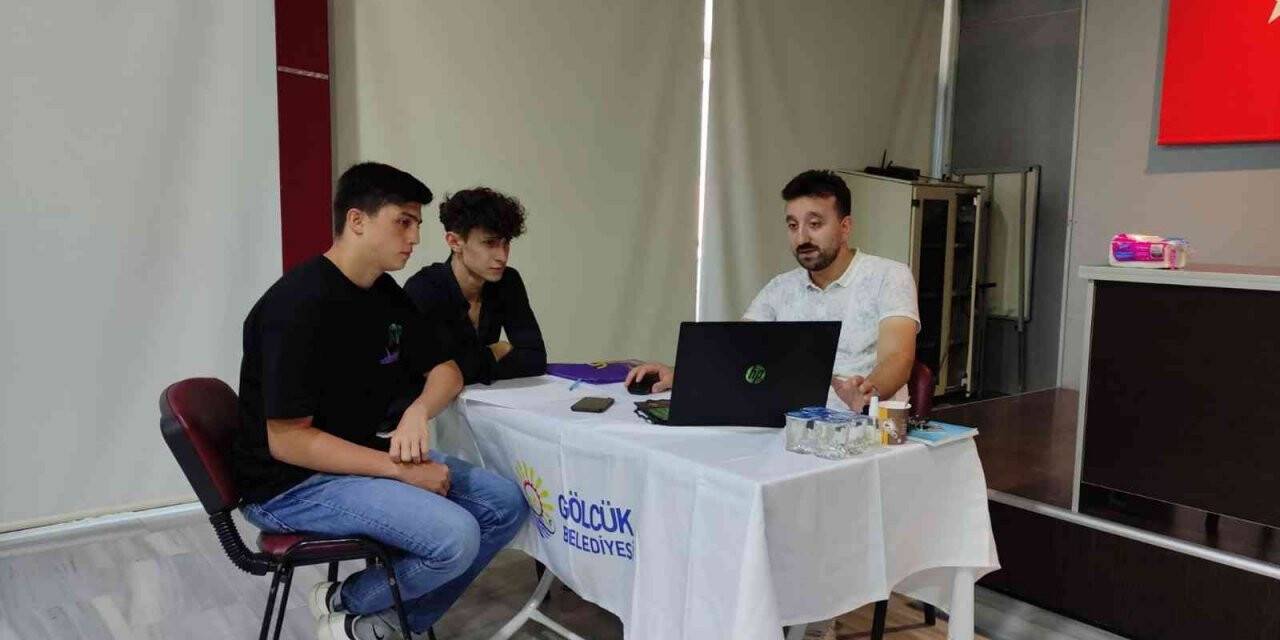 Üniversite tercih merkezine öğrencilerden yoğun ilgi