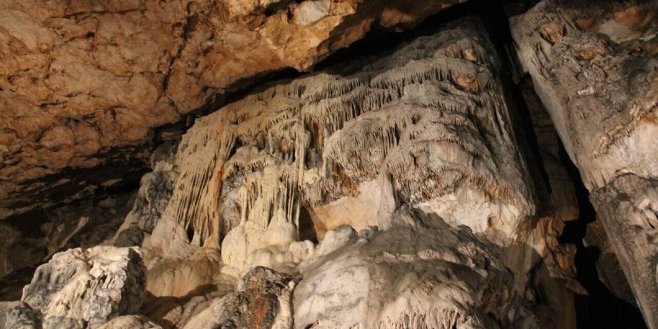 Çımağıl Mağarası hayran bırakıyor