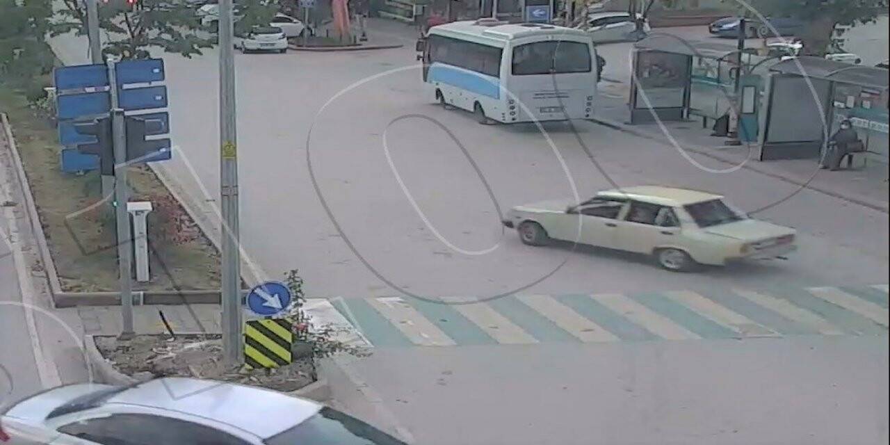 Drift ve kaza anı kamerada