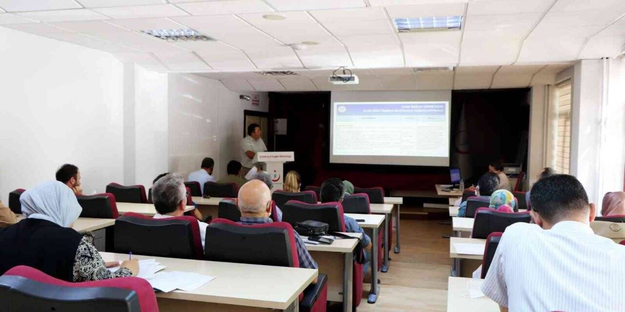 Kütahya’da evde sağlık hizmetleri değerlendirme toplantısı