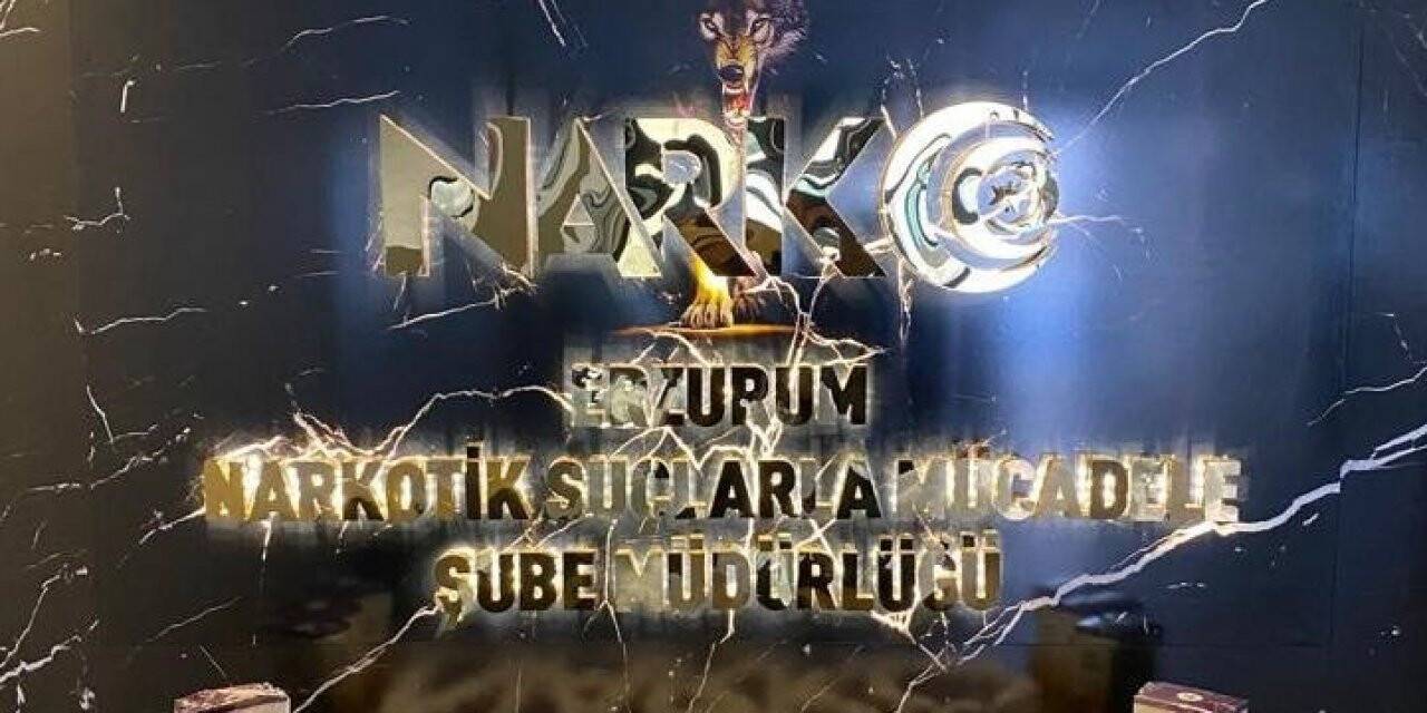 İran üzerinden gelen yolcu otobüsünde 8 kilo 50 gram metamfetamin ele geçirildi