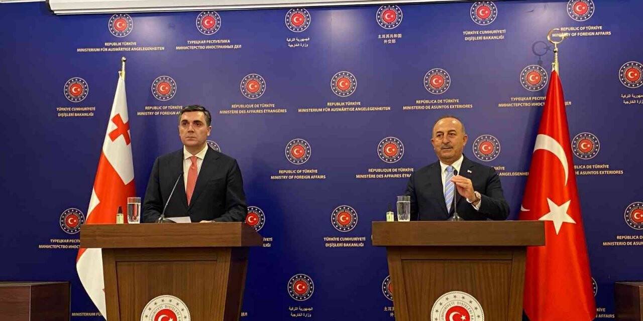 Dışişleri Bakanı Mevlüt Çavuşoğlu’ndan tahıl koridoru anlaşmasına ilişkin açıklama