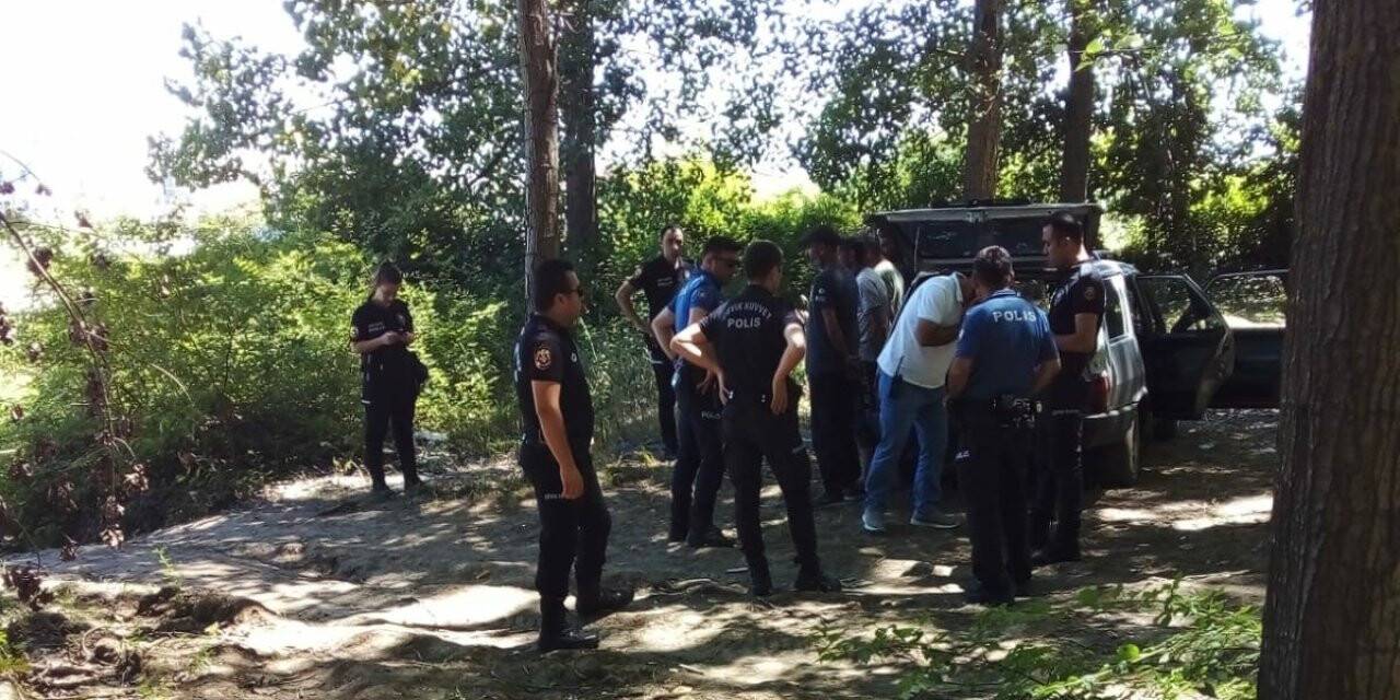 Beyaz masaya yapılan ihbar, korkuluk hırsızlarını suçüstü yakalattı