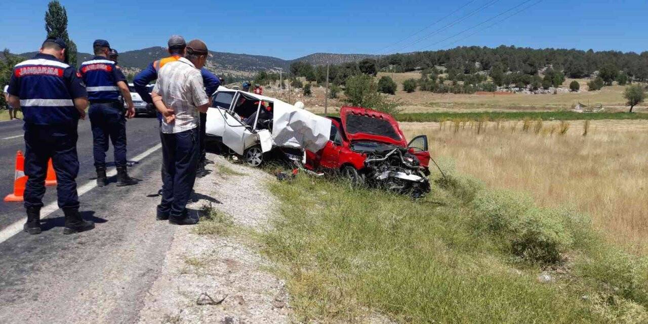 Seydikemer’de trafik kazası 1 ölü, 2 yaralı
