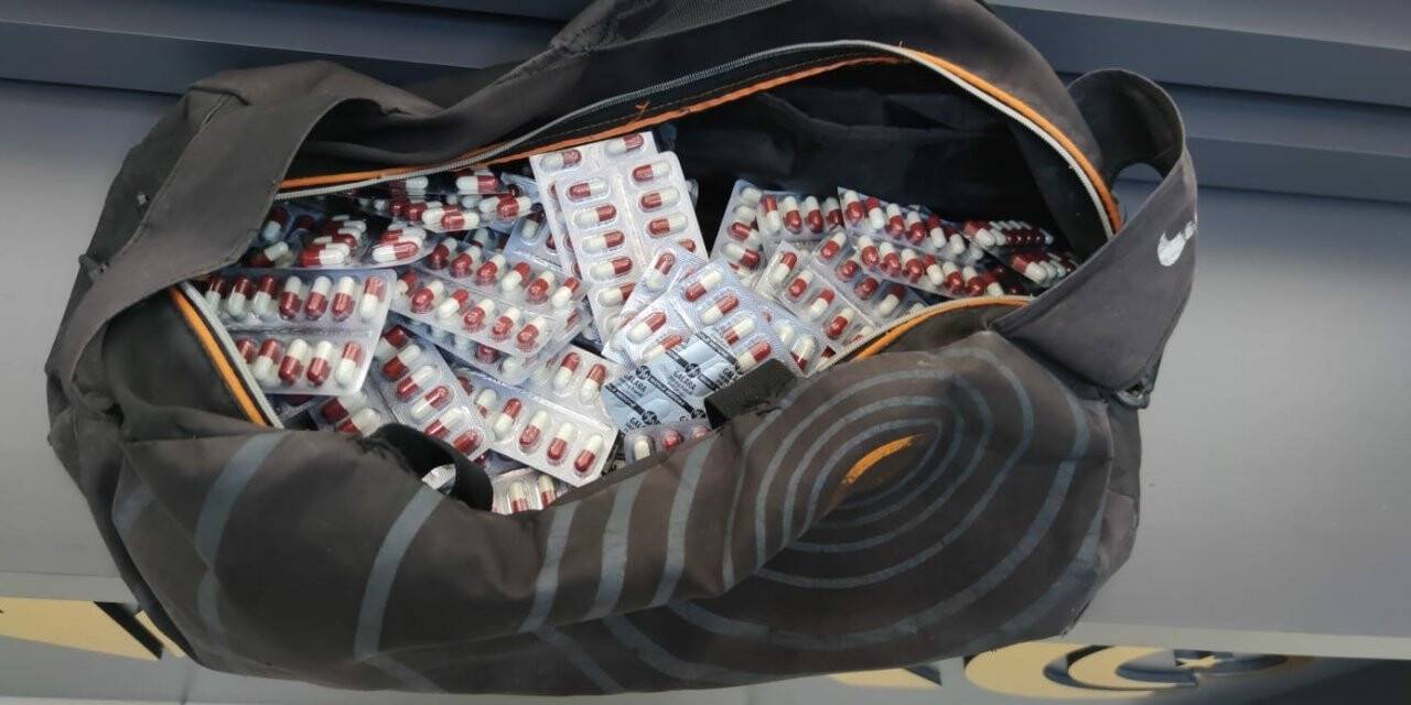 Evinde 838 sentetik hap çıkan şüpheli tutuklandı