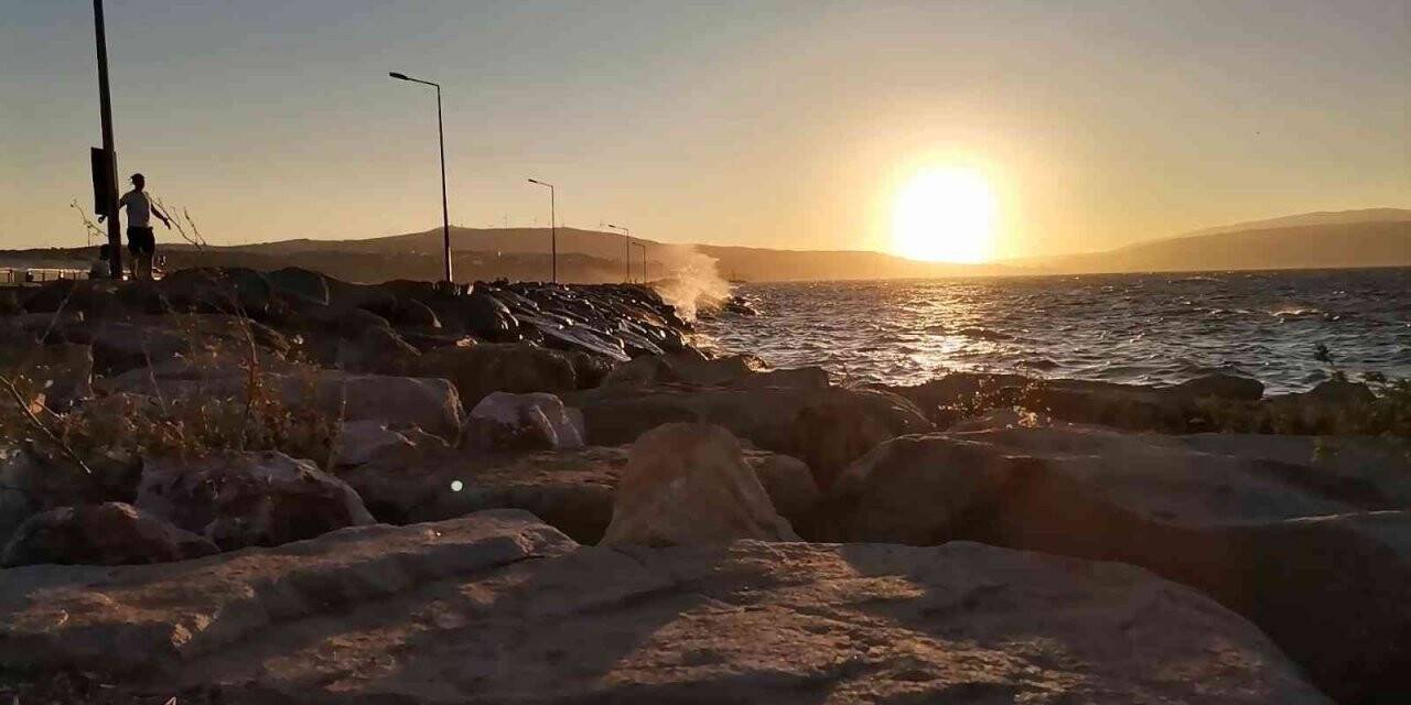 Bandırma’da deniz seferleri iptal edildi