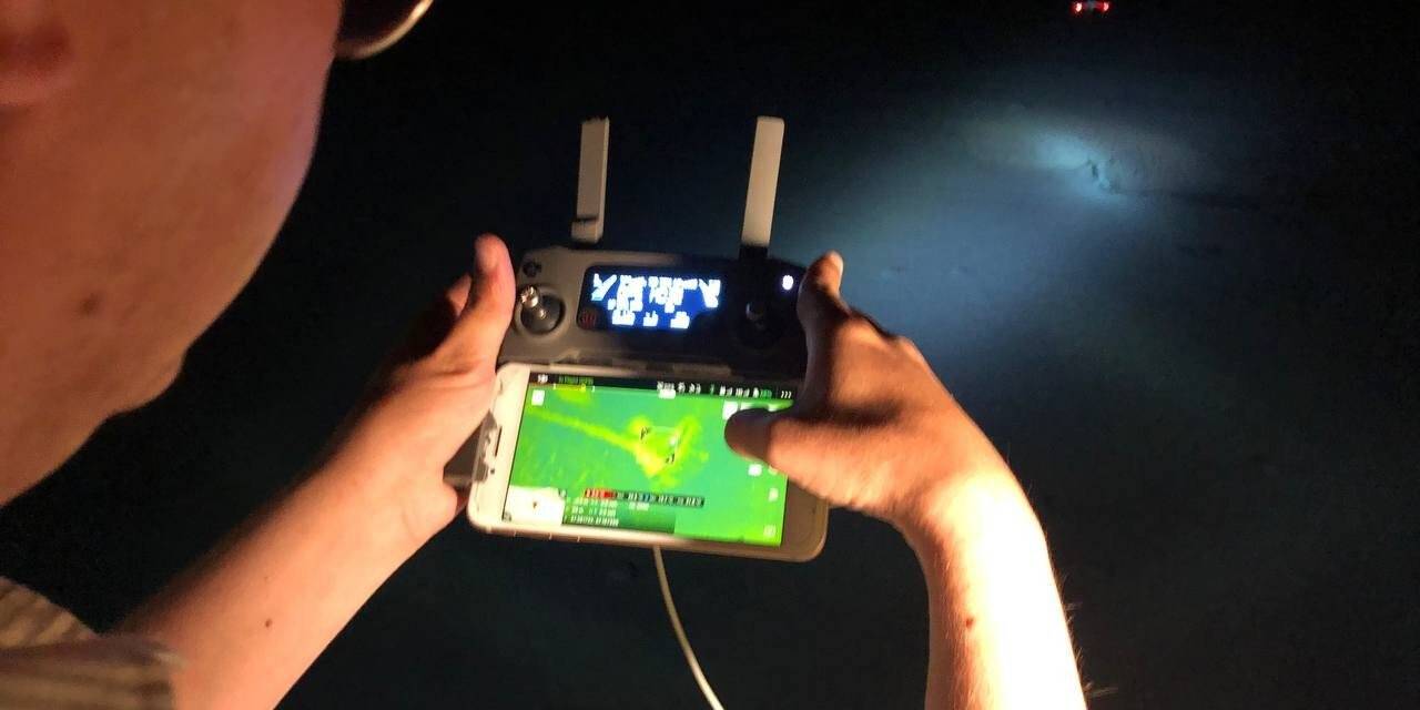 Atığın sızdığı otoyolunda ısıya duyarlı dron ile arama yapılıyor