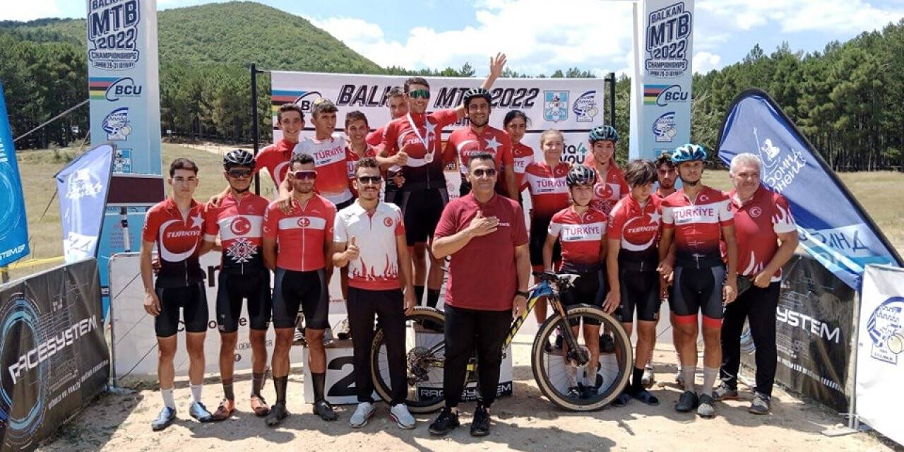 Balkan Dağ Bisikleti Şampiyonasında derece