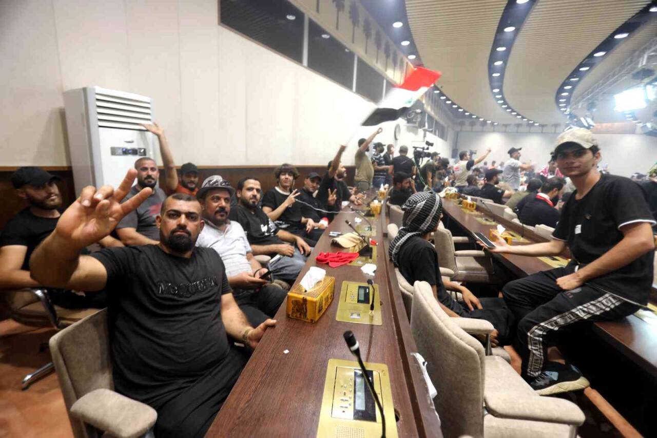 Sadr Grubu’nun lideri Mukteda Sadr: “Yeşil Bölge işgalden kurtarıldı”