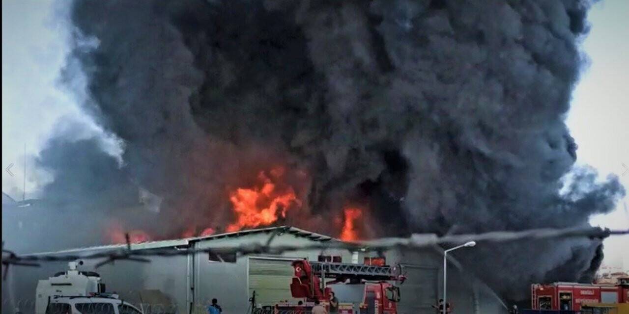 Lojistik deposunda çıkan yangın kısmen kontrol altına alındı