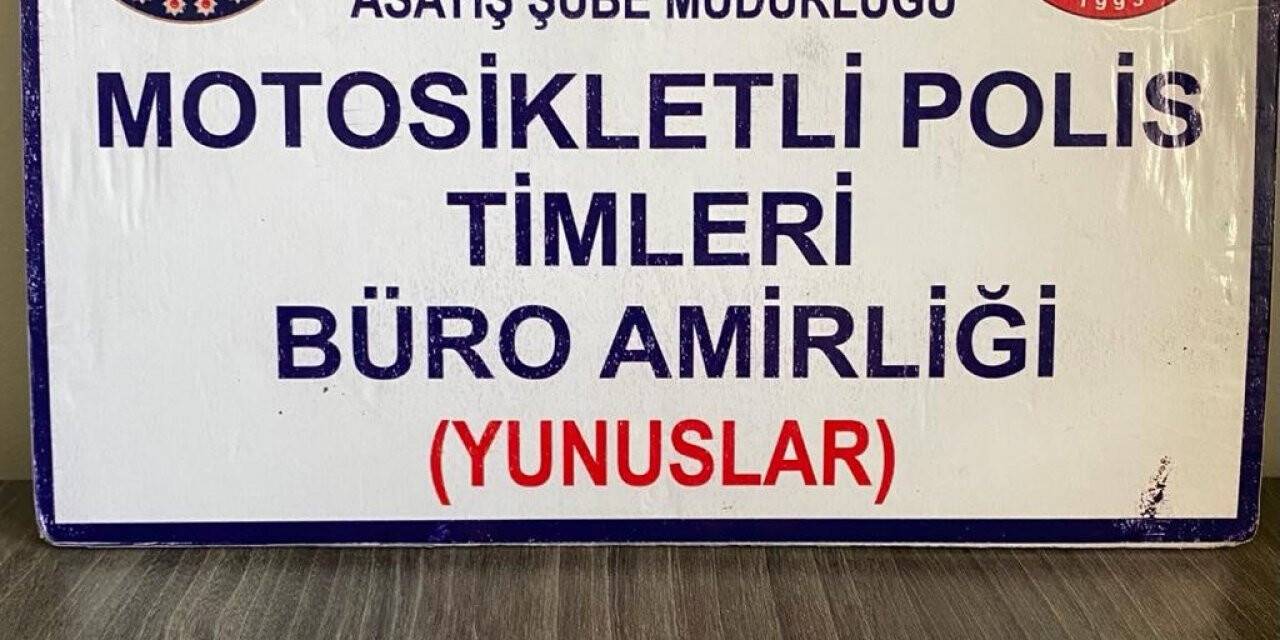 Motosikletteki şahısların üzerinden uyuşturucu çıktı