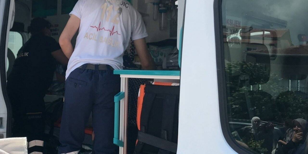 Otomobilin çarptığı yaya yaralandı