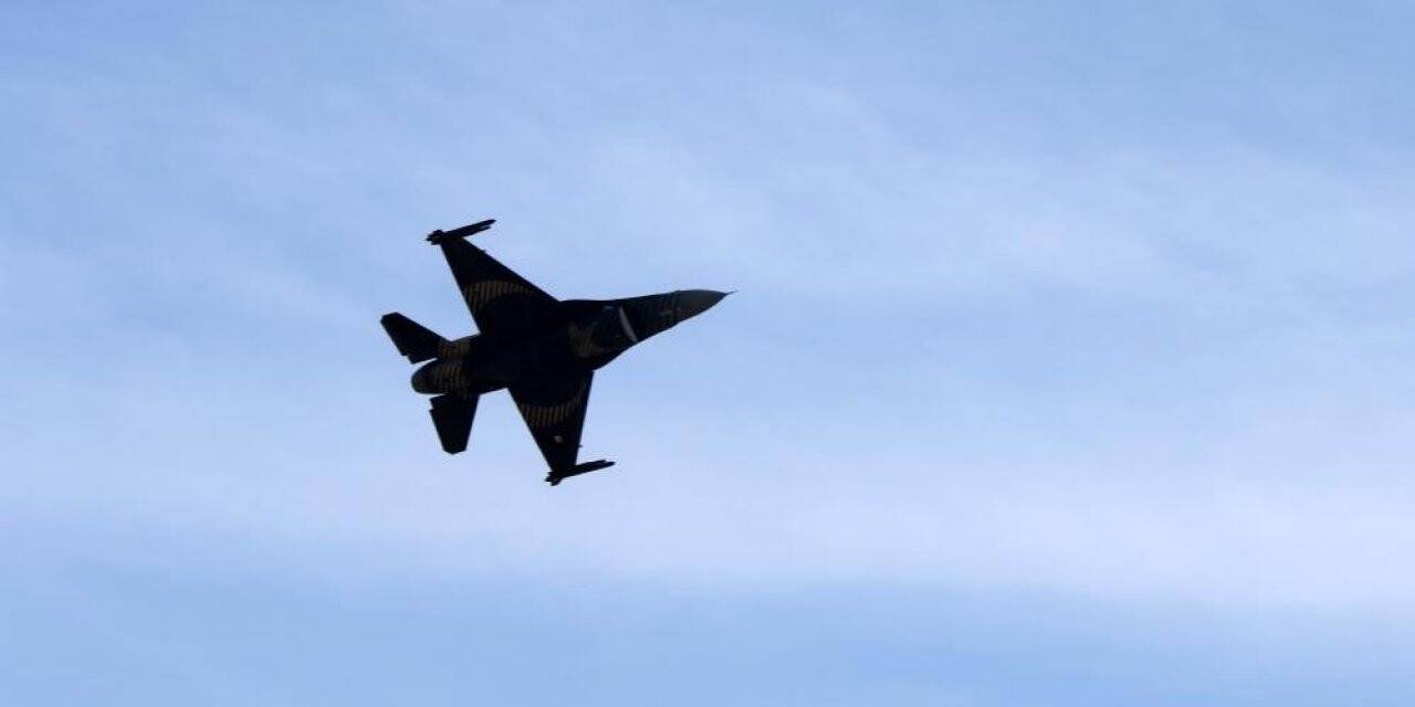 SOLOTÜRK deneme uçuşu yaptığı Bayburt’ta beğeni topladı