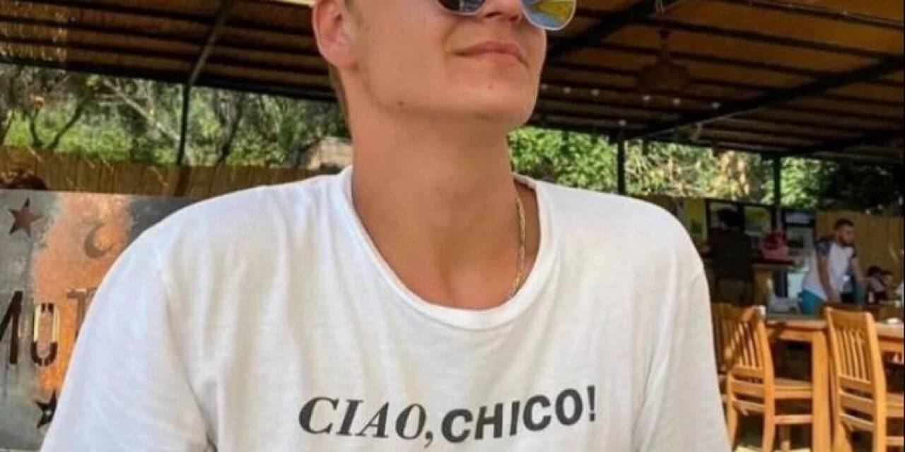 Erdek’te otelden düşen genç hayatını kaybetti